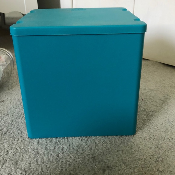 Storage unit - Picture 3 of 4